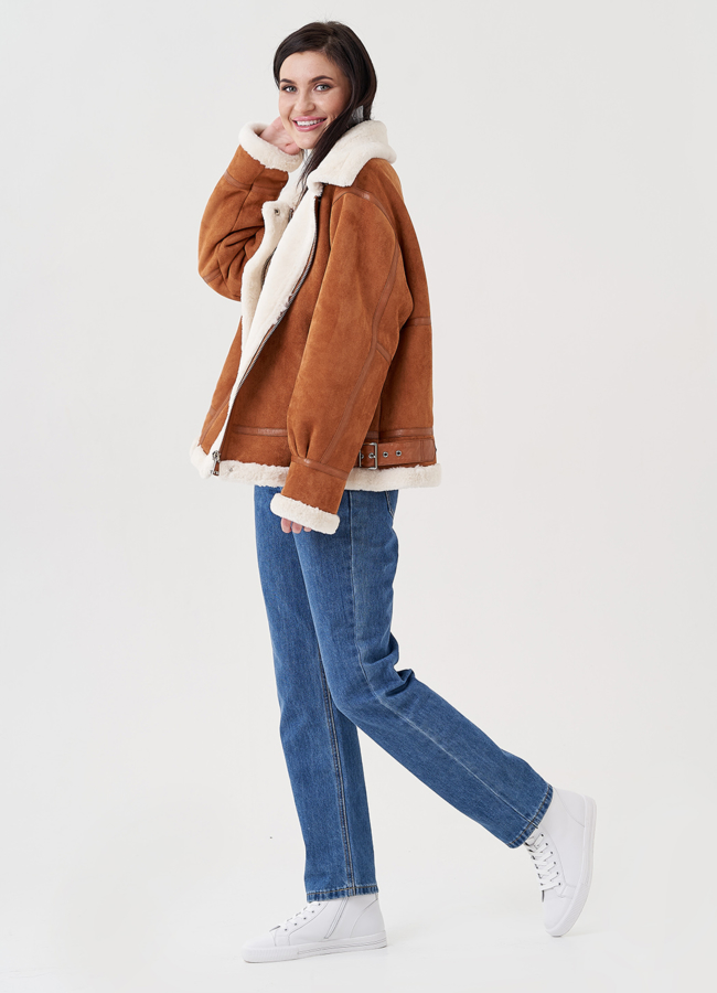 Дубленка женская  из эко замши  модель № 23953 универмаг малина