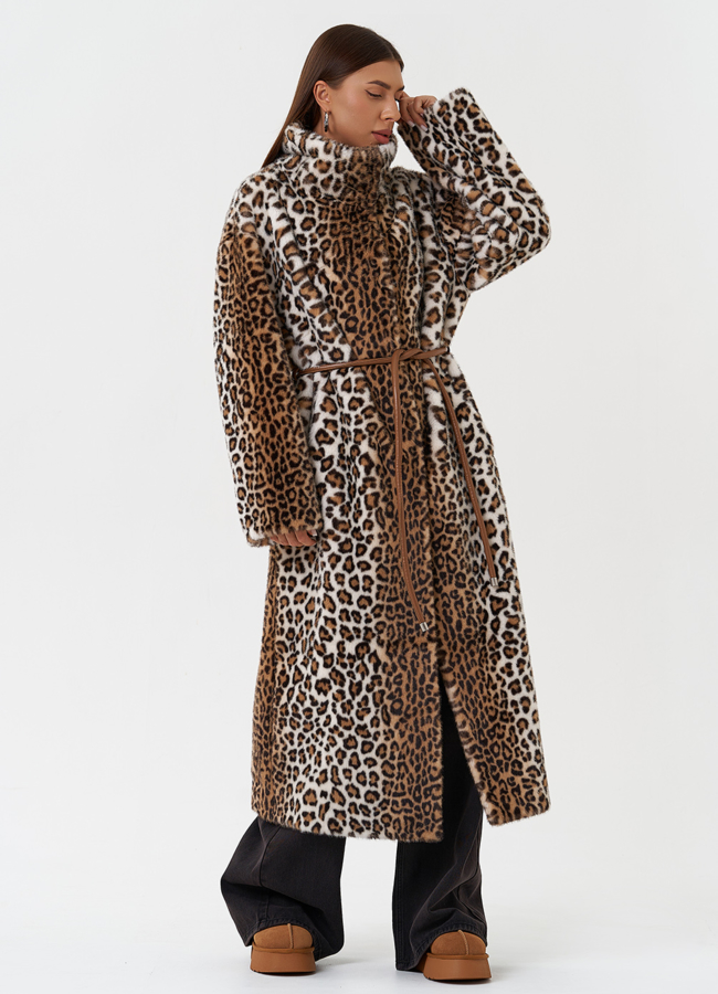 Пальто из эко меха с анималистичным принтом модель № 28554 универмаг малина