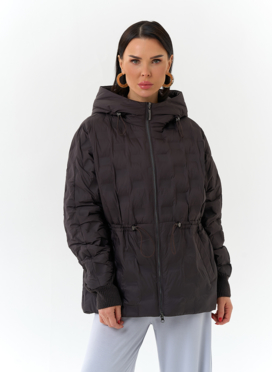 Женская куртка с капюшоном