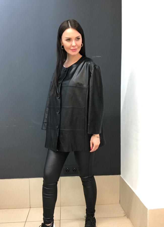 Куртка из эко кожи черного цвета модель № 1701 в кредит