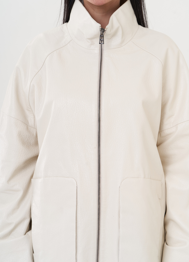 Удлиненная куртка из натуральной кожи белого цвета модель № 27139 в рассрочку Удлиненная куртка из натуральной кожи белого цвета модель № 27139 в рассрочку