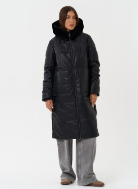 Стеганое пальто из эко кожи