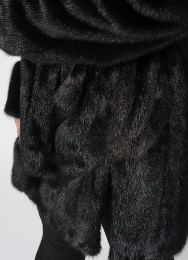 Шуба из норки черного цвета модель № 60172 универмаг малина