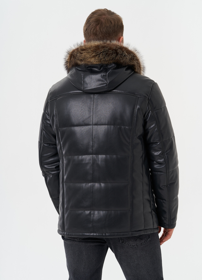 Куртка из эко кожи с отделкой из меха енота модель № 28583 универмаг малина