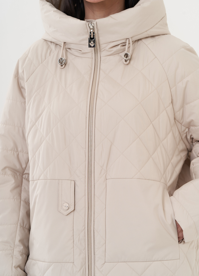 Пуховик с капюшоном бежевого цвета модель № 26983 универмаг малина