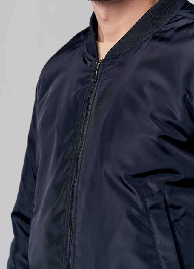 Куртка бомбер  мужская черного цвета модель № MC110 универмаг малина