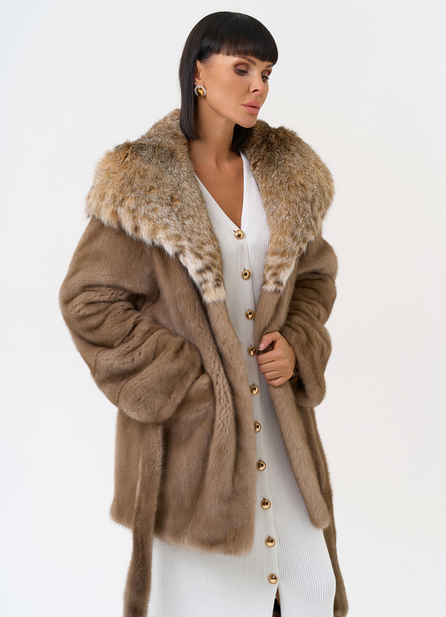 Женская шуба из меха норки с капюшоном из меха рыси модель № 31165 универмаг малина