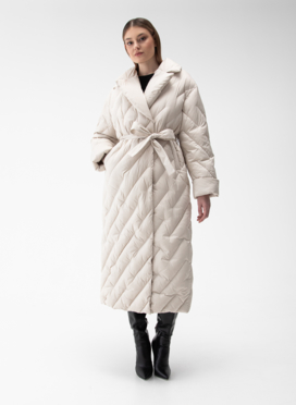 Женский пуховик с английским воротником