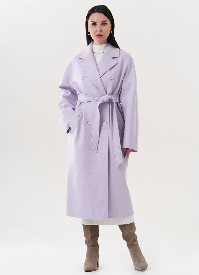 Пальто сиреневого цвета с поясом модель № 26721 меха малина