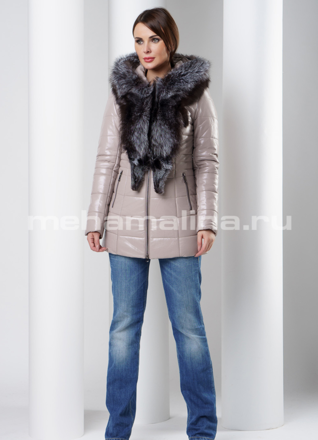 Светлый пуховик из экокожи модель № 535 в рассрочку