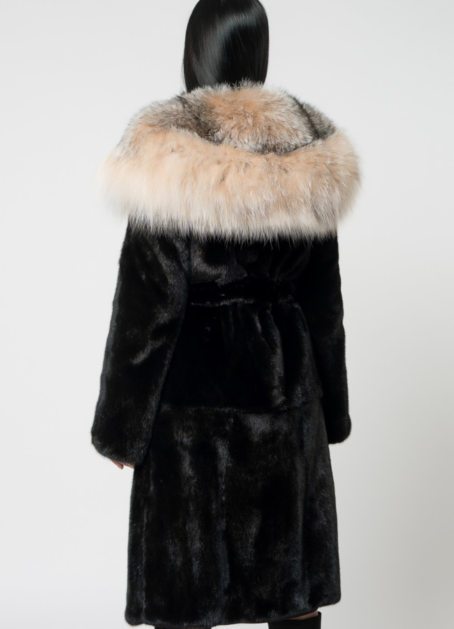 Шуба из скандинавской норки с рысью модель № 1501 в рассрочку