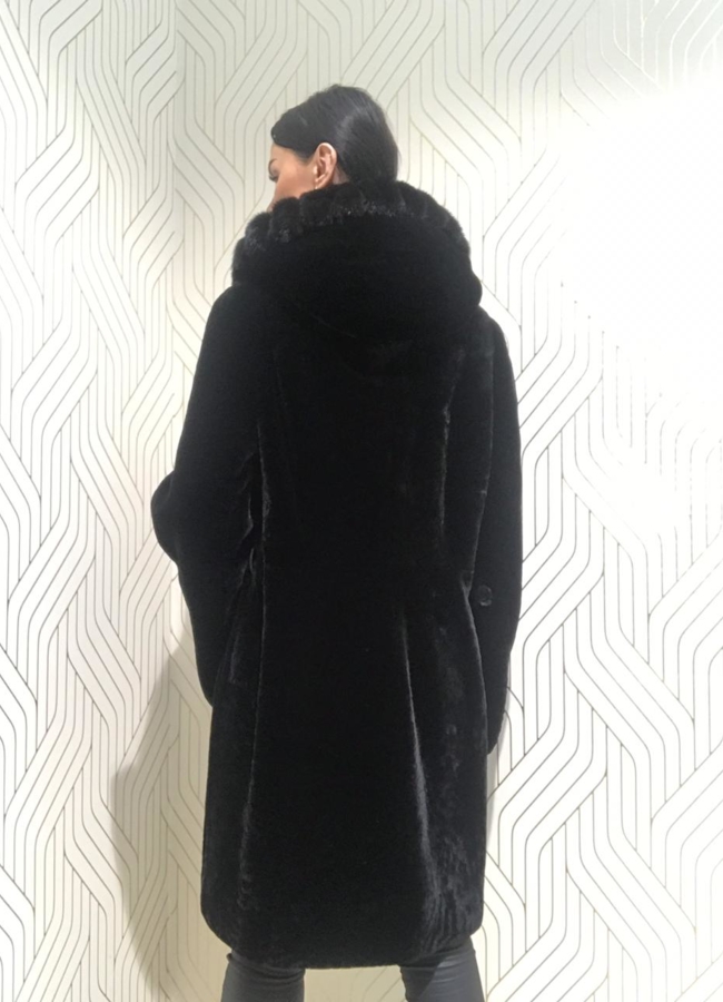 фото Шуба из мутона модель № 402/6