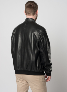 Мужская кожаная куртка на молнии