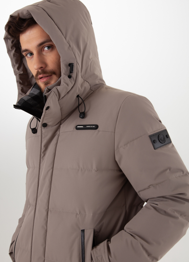 Куртка мужская зимняя с капюшоном модель № 21020 универмаг малина