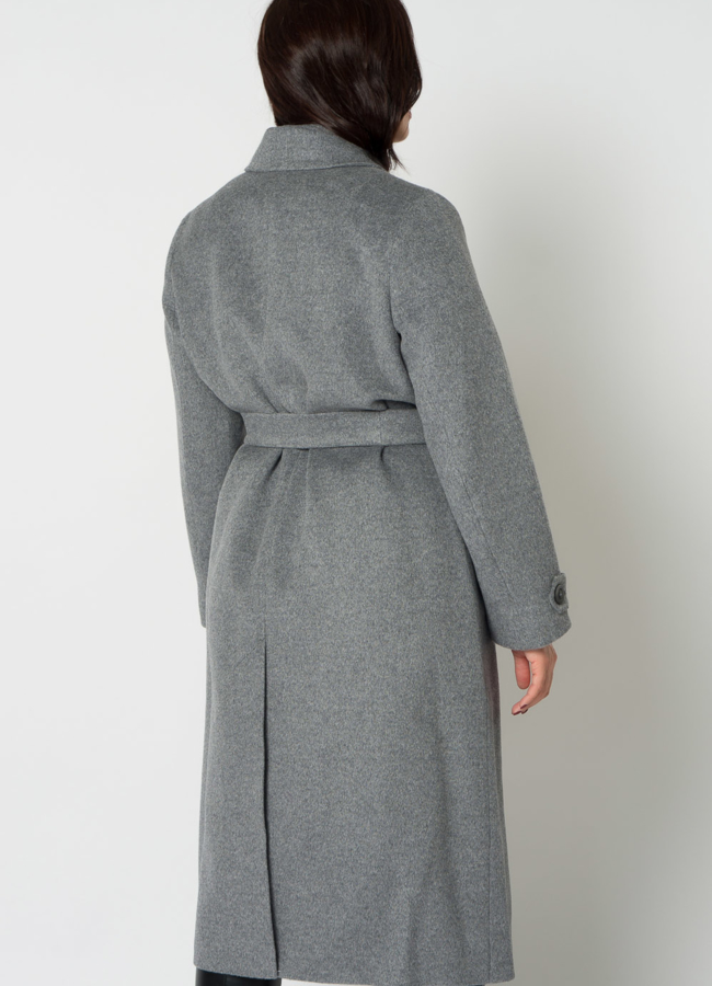 Женское пальто серого цвета с поясом модель № 21373 в рассрочку