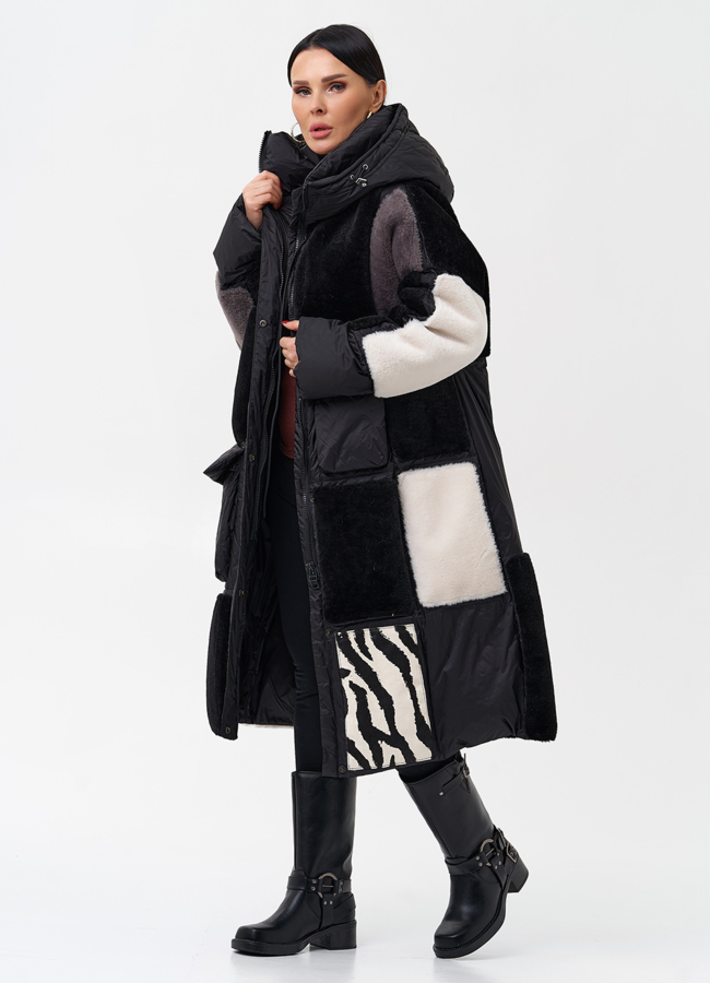 Комбинированный женский пуховик с капюшоном модель № 28373 меха малина