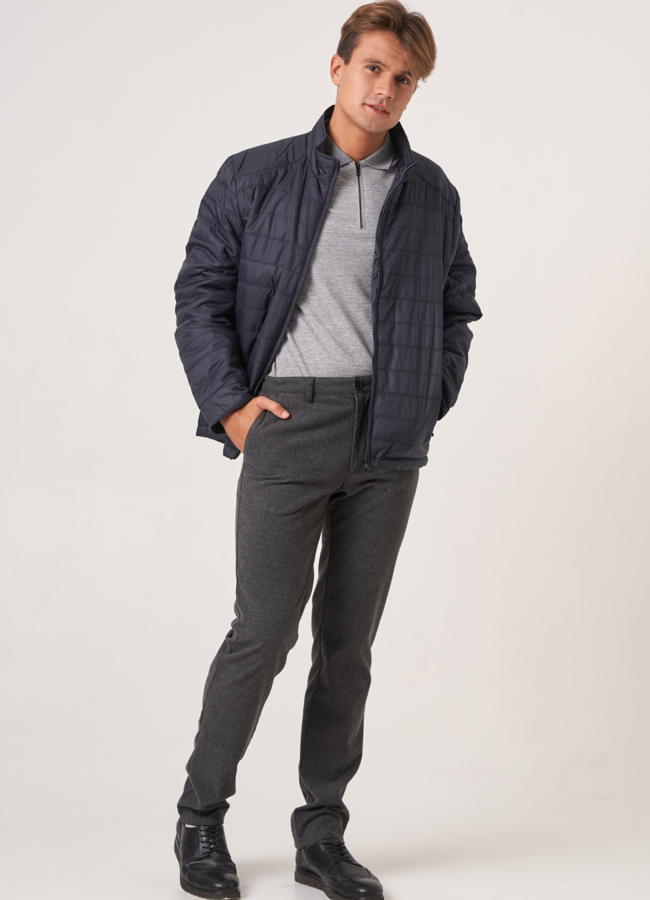 фото Мужская куртка прямого силуэта синего цвета  модель № 