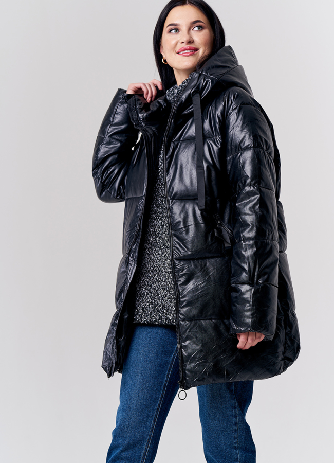 Удлиненная куртка из эко кожи с капюшоном модель № 21852 в кредит