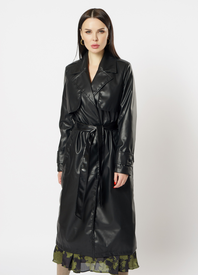 Плащ женский из эко кожи черного цвета модель № 03 меха малина
