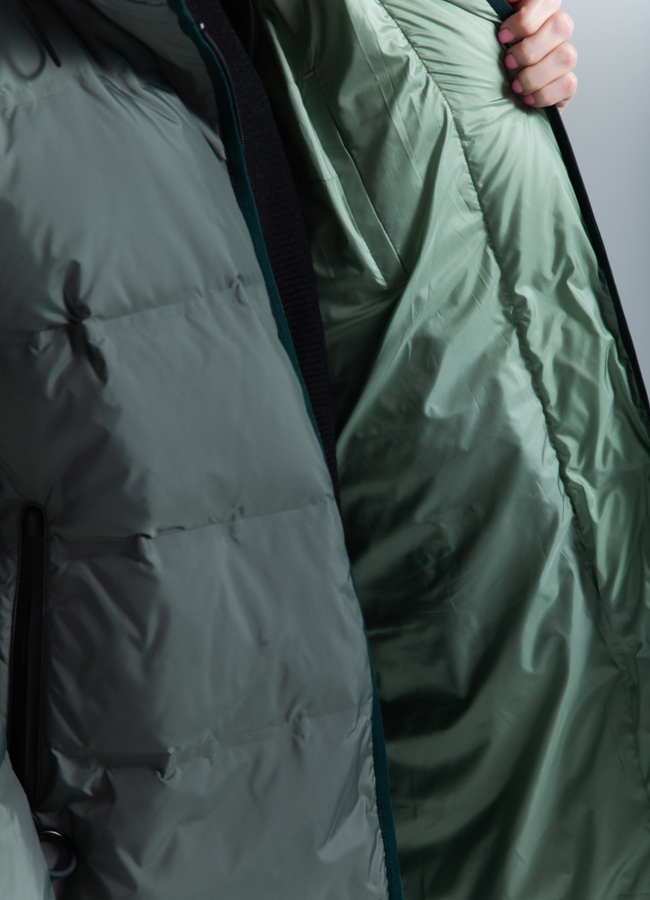 Пуховик женский с капюшоном в цвете хаки модель № 908YВ универмаг малина