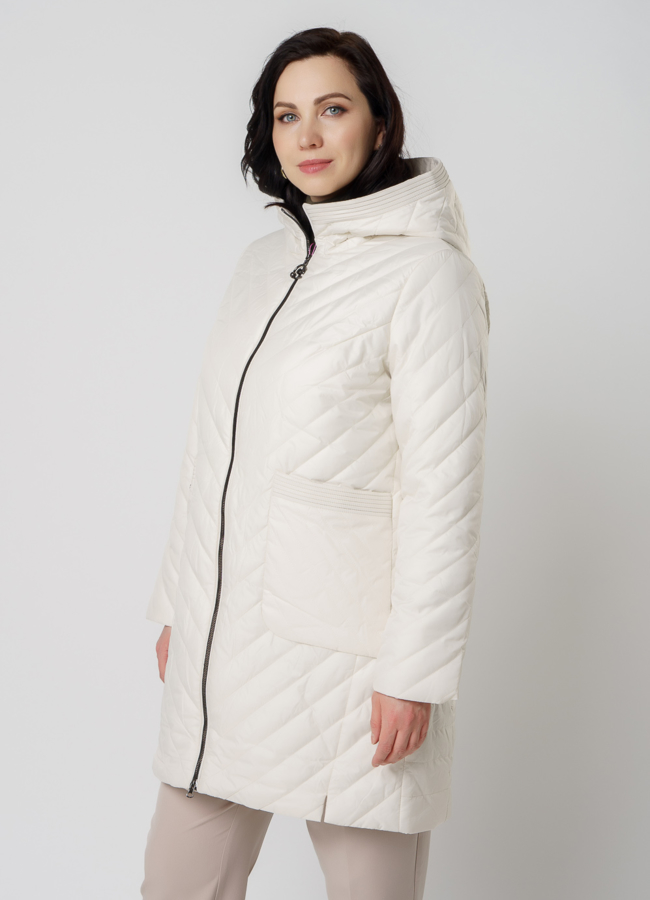 Полупальто женское белого цвета модель № 116А в кредит