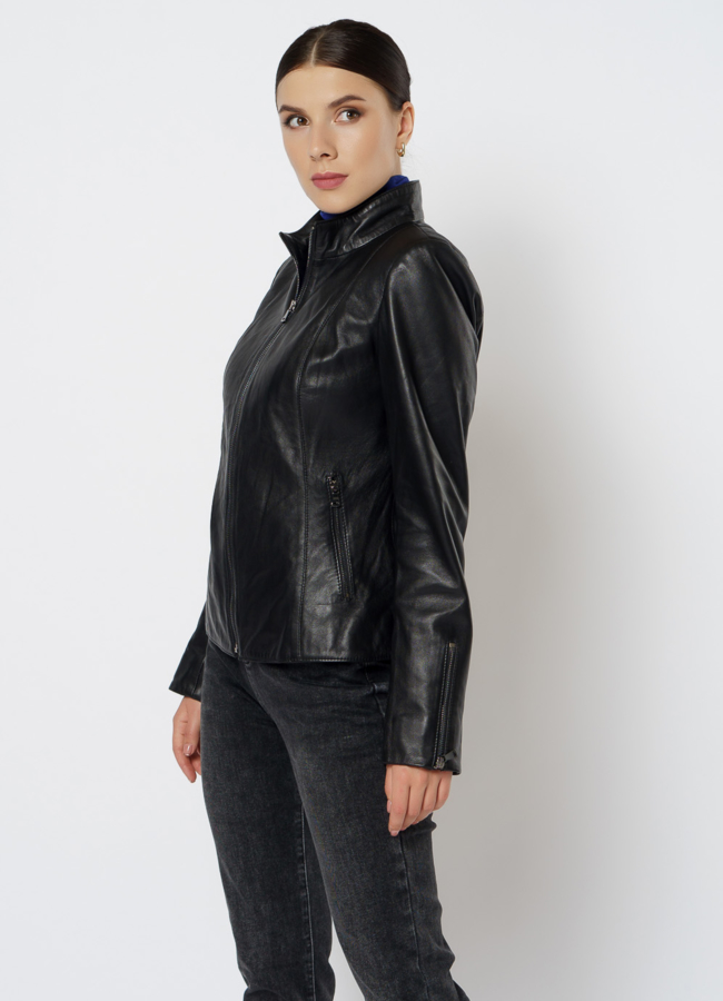 Женская кожаная куртка модель № 21609 универмаг малина