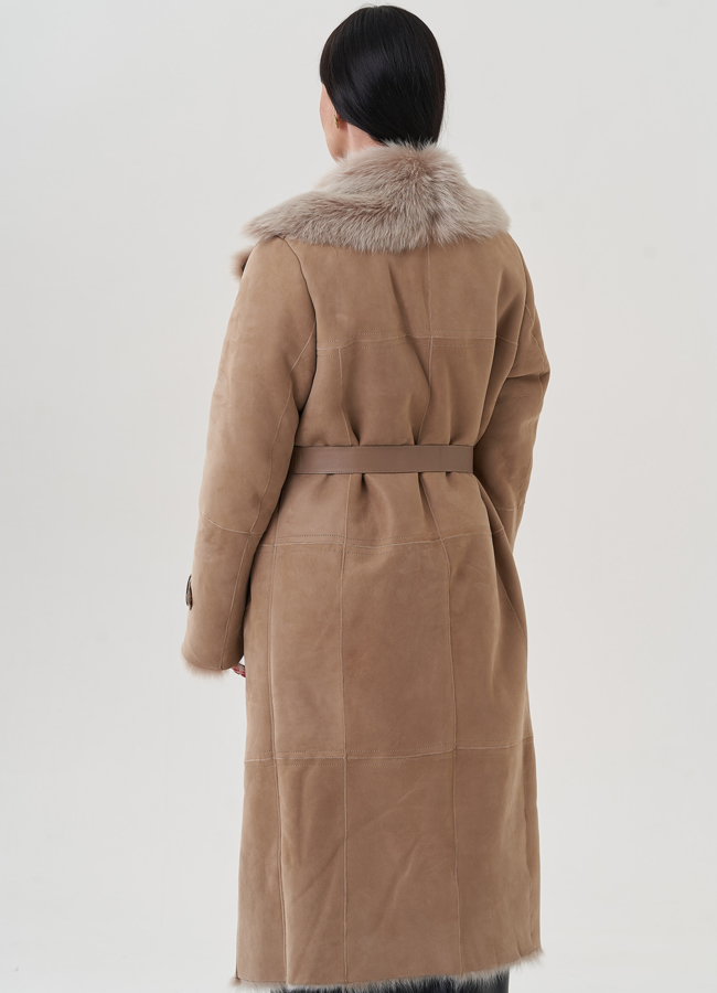 Женская дубленка с английским воротником  модель № 25631 универмаг малина Женская дубленка с английским воротником  модель № 25631 универмаг малина