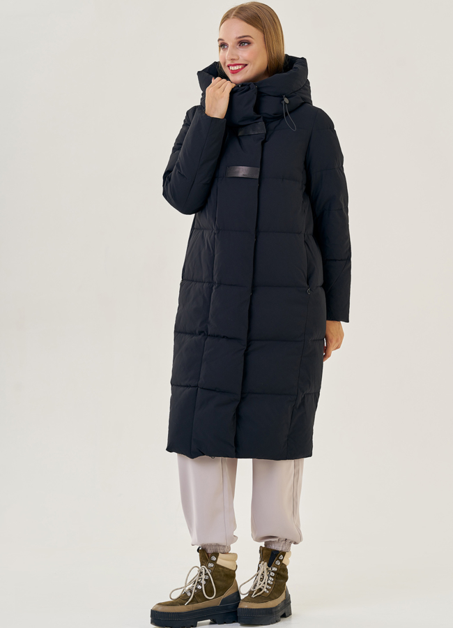 Пуховик женский черного цвета  модель № 23171 в кредит