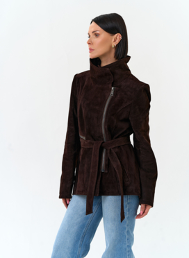Женская куртка из натуральной замши с поясом