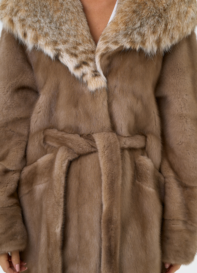 Женская шуба из меха норки с капюшоном из меха рыси модель № 31165 универмаг малина