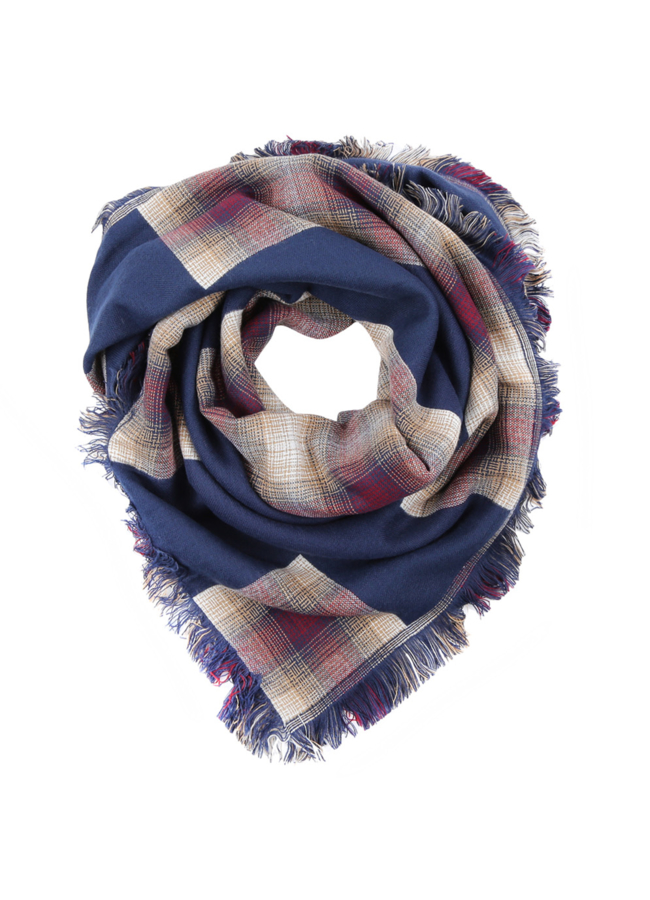 Шарф модель № А-69 меха малина