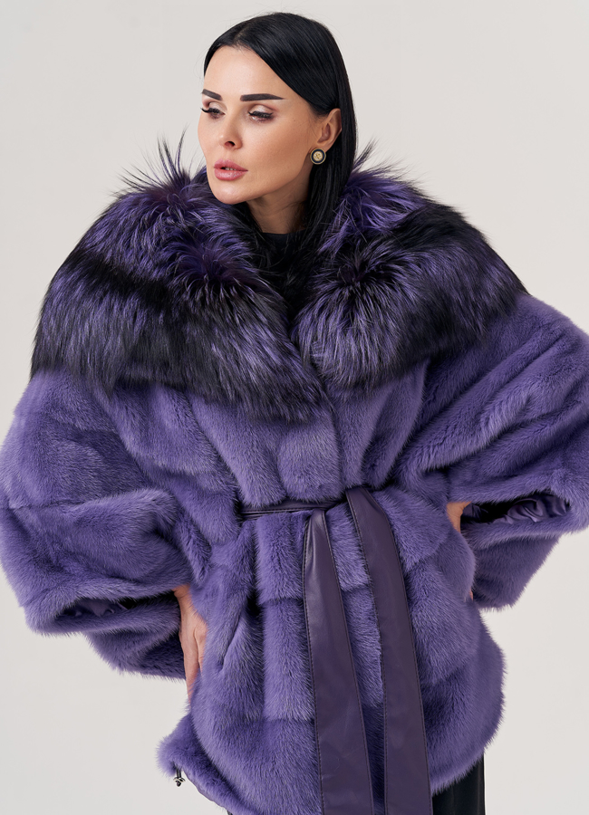 Норковая шуба с капюшоном  модель № 23852 универмаг малина