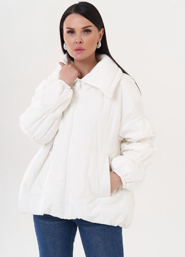 Куртка оверсайз белого цвета модель № 27013 в кредит