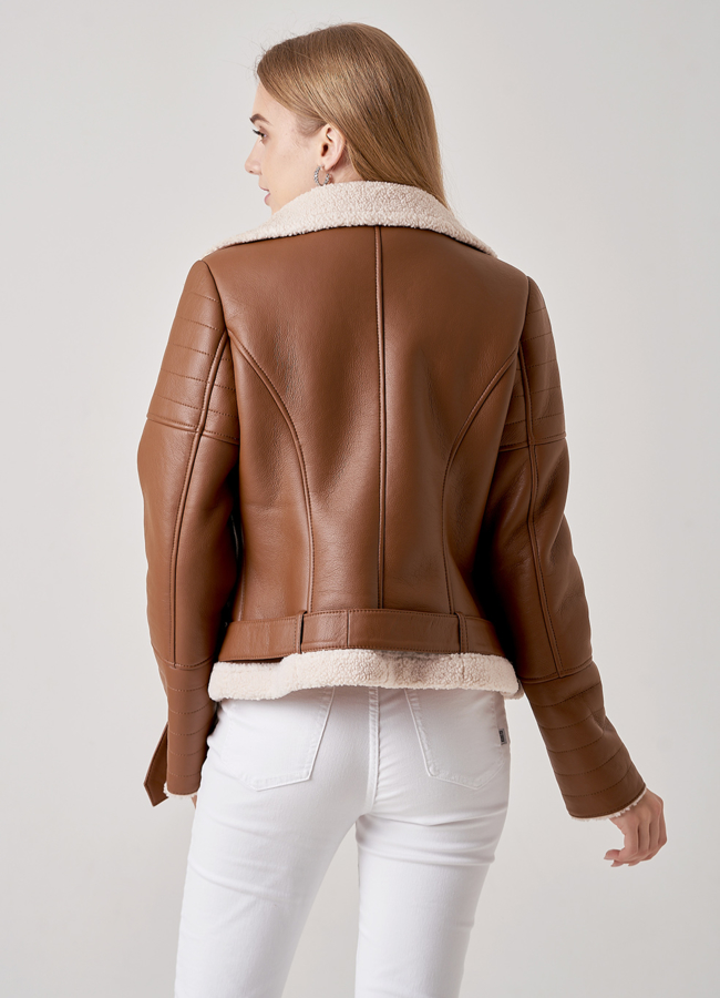 фото Дубленка из эко меха коричневого цвета модель № 1966