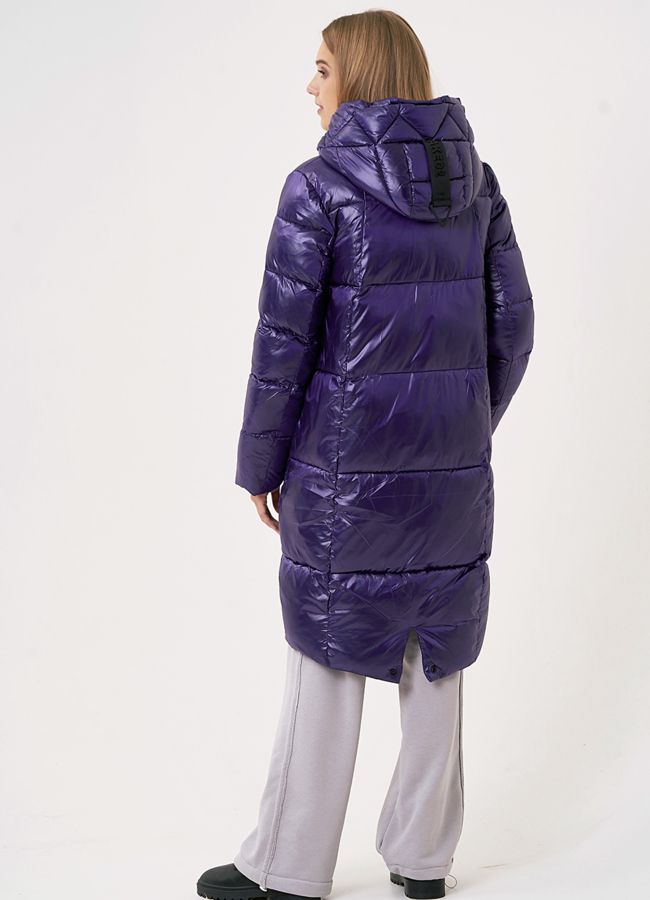 Пуховик на молнии с капюшоном модель № 832 в кредит