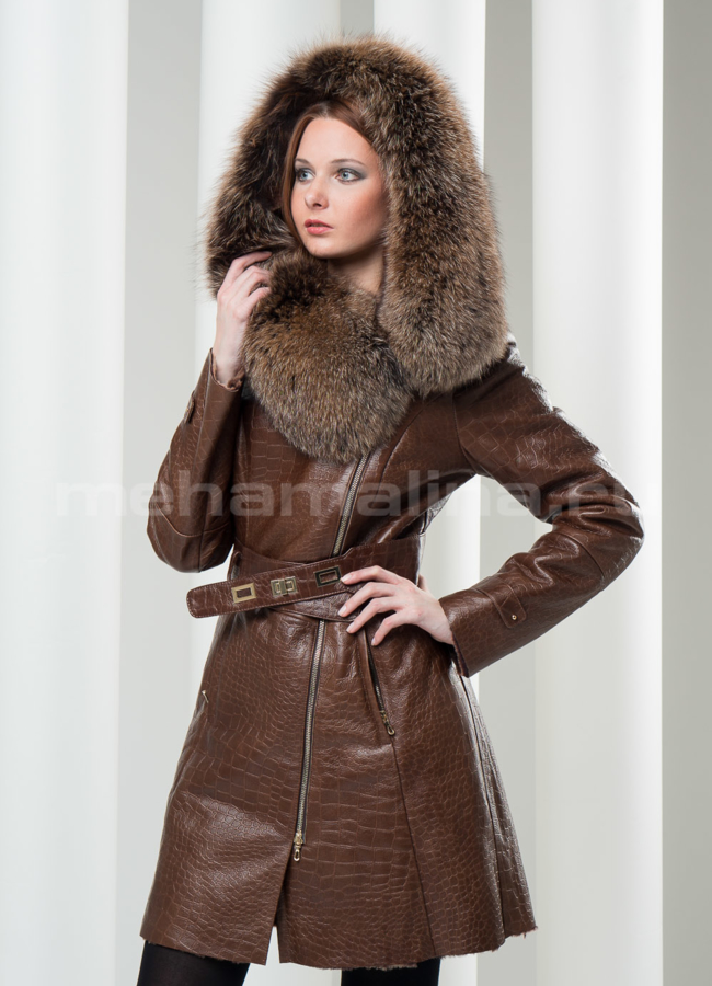 Дубленка с капюшоном модель № D-97 в кредит