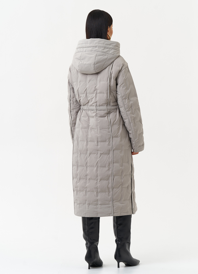 Женское утепленное пальто с капюшоном модель № 29943 в кредит
