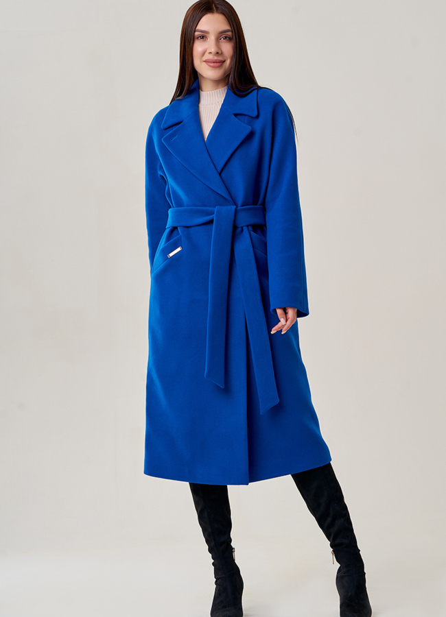 Женское пальто в цвете ультрамарин модель № 23126 меха малина