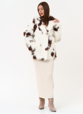 Женская шуба из эко меха с анималистическим принтом Женская шуба из эко меха с анималистическим принтом