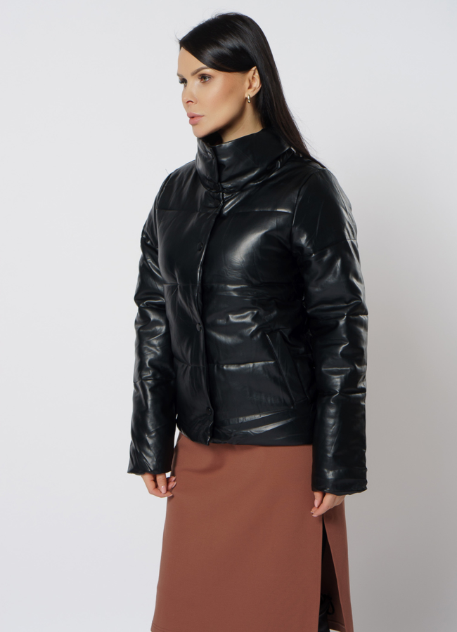 Утепленная куртка из эко кожи в черном цвете модель № 21715 универмаг малина
