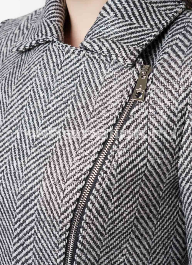 Укороченное пальто модель № BP-142 универмаг малина