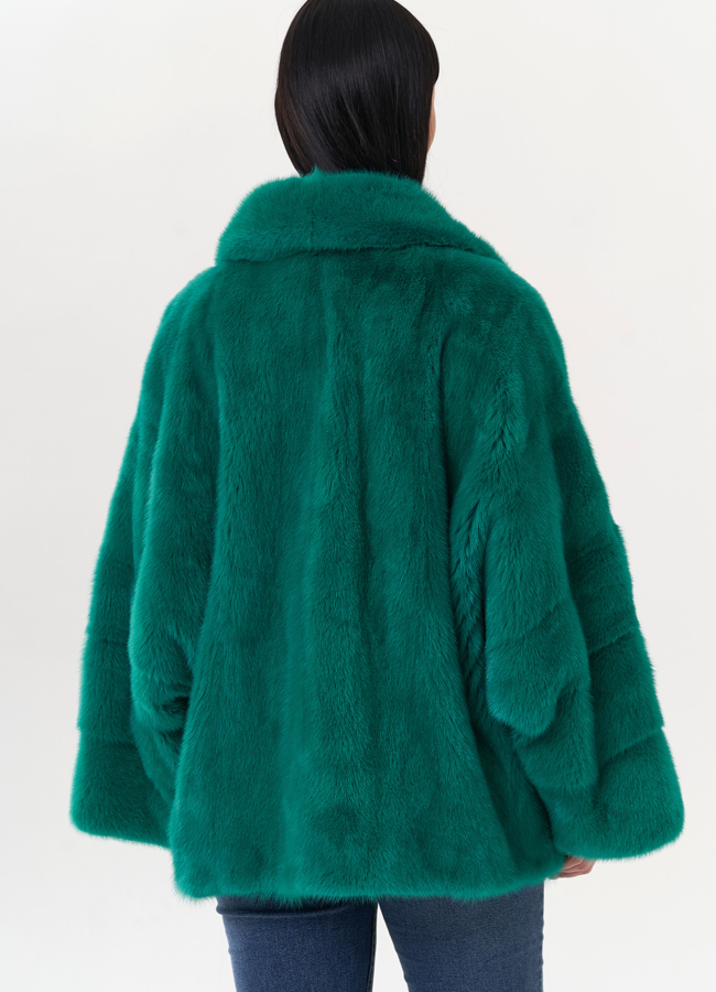 Шуба из норки зеленого цвета модель № 24813 в кредит