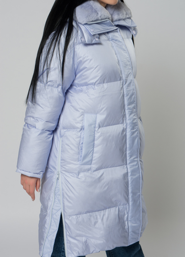 Пуховик женский с капюшоном  модель № 22169 универмаг малина