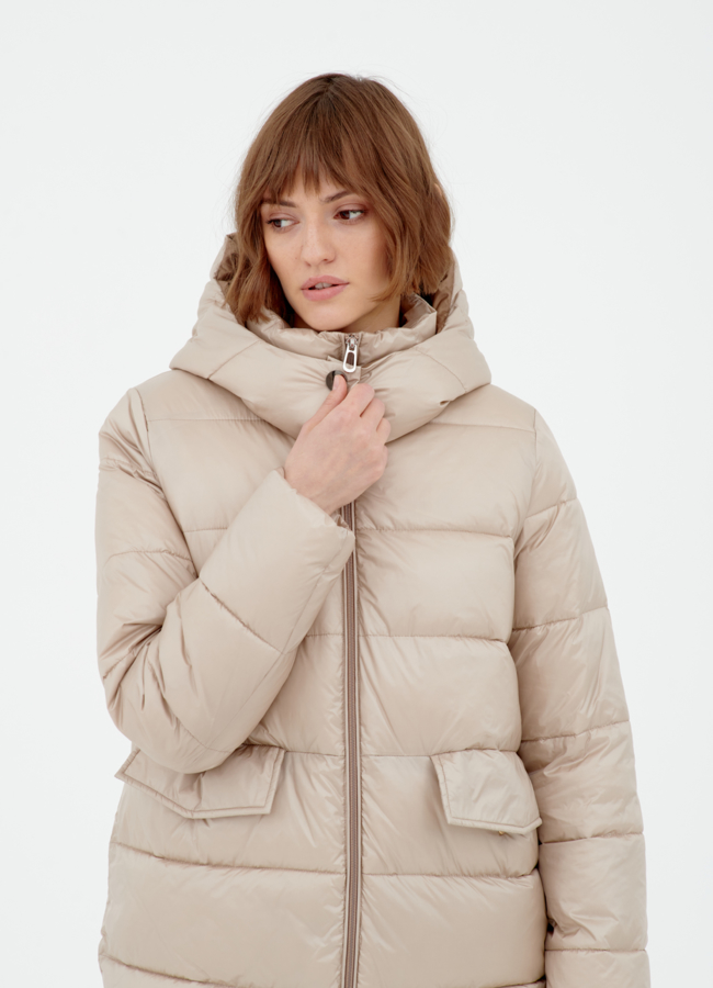 Пуховик светлый с капюшоном модель № 78913 универмаг малина
