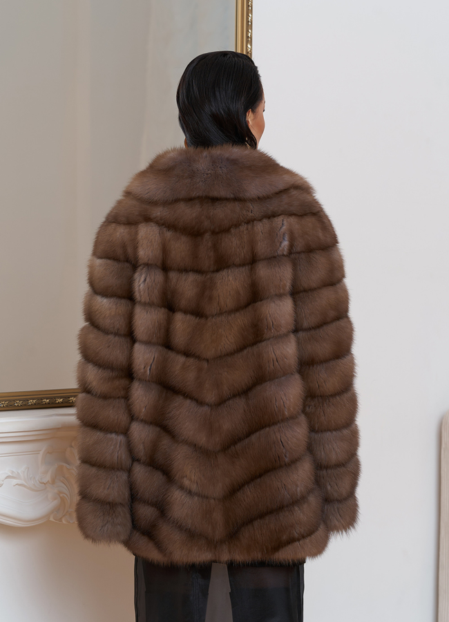 Шуба из куницы модель № 26265 в кредит Шуба из куницы модель № 26265 в кредит