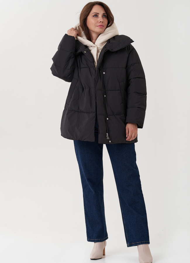 Женский пуховик с капюшоном черного цвета  модель № 25566 в рассрочку