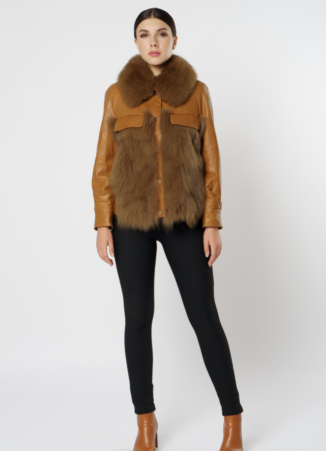 фото Куртка женская из натуральной кожи с отделкой из песца модель № 22099