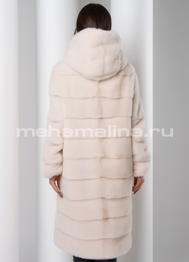 Шуба из скандинавской норки в цвете жемчуг модель № S-503 в кредит