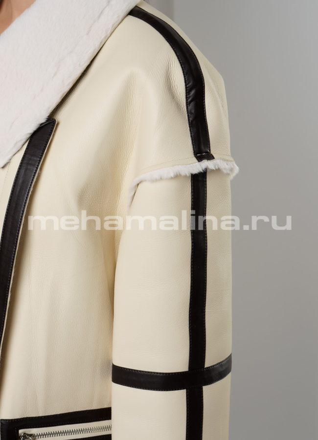 Светлая дубленка из эко кожи с отложным воротником на молнии модель № 9619 универмаг малина