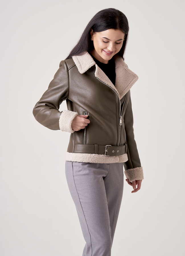 Дубленка из эко меха цвета хаки модель № 18811 меха малина